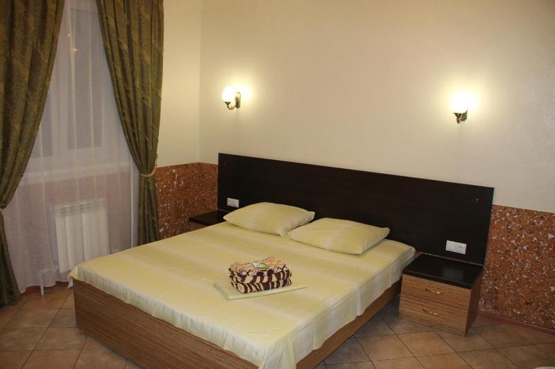 Standard Double Room image 1