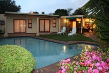 Somona Guest House - image 1