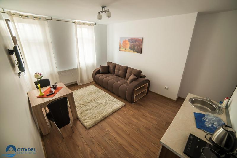 Apartment image 2