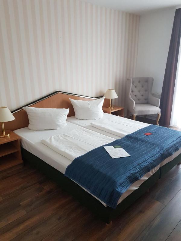 Superior Single Room image 1