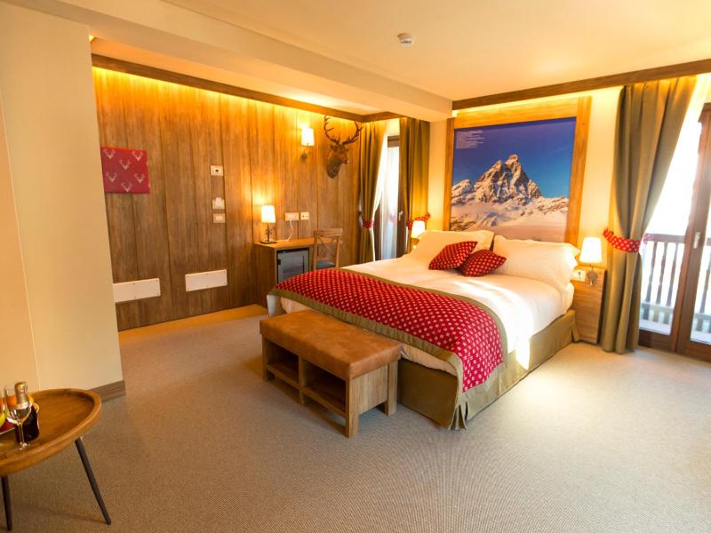Double Room image 3