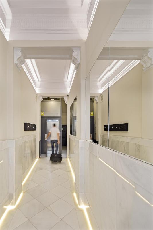 Hotel Sagrada Familia Apartments - image 4
