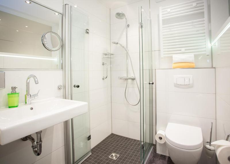Single Room image 1