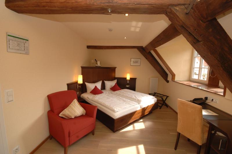 Single Room image 2