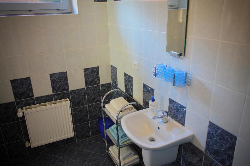 Triple Room with Terrace image 4