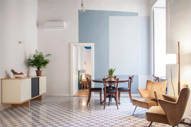 Deluxe Queen Suite image 1