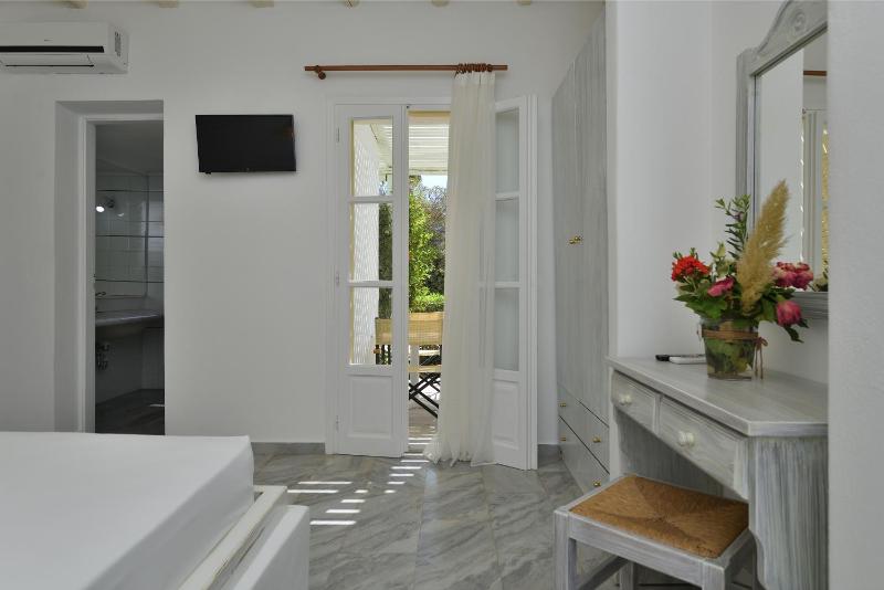 Special offer – Executive Bungalow image 3