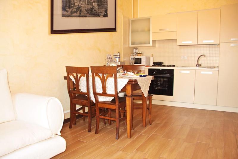 One-Bedroom Apartment (2 Adults) image 3