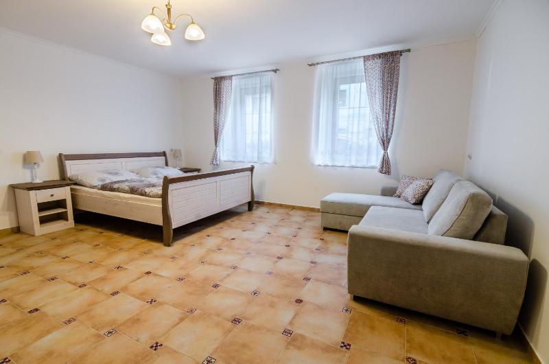 Quadruple Room image 2