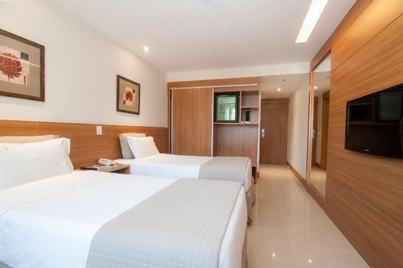 Américas Granada Hotel - image 9