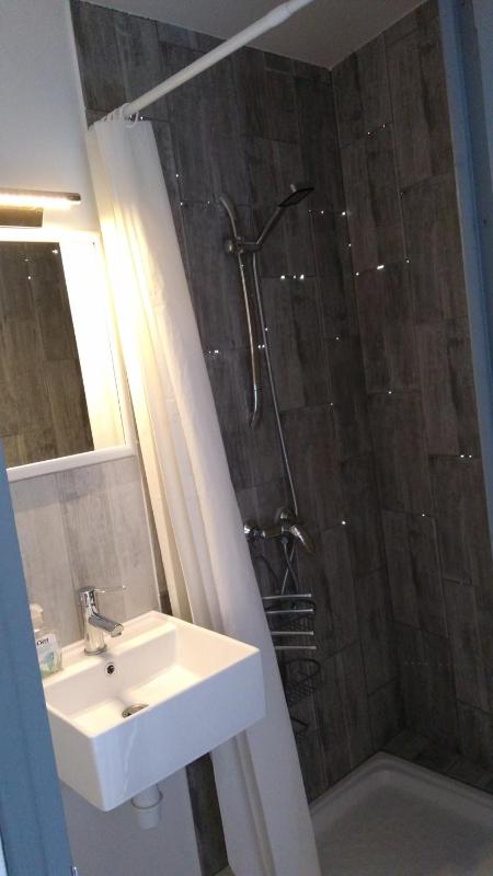 Superior Double Room image 3