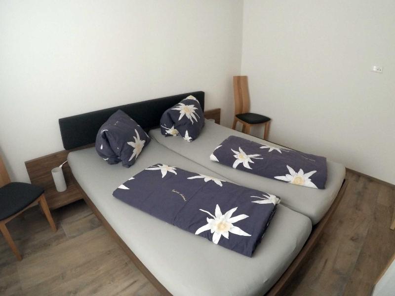 Apartment with Balcony image 4