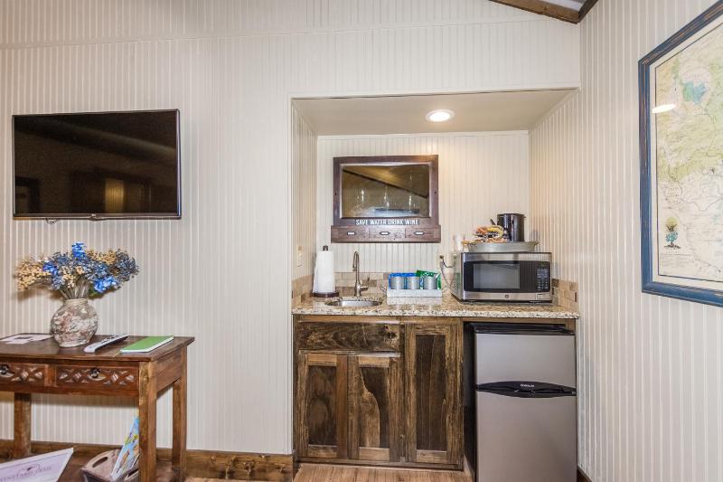 Cottage image 3