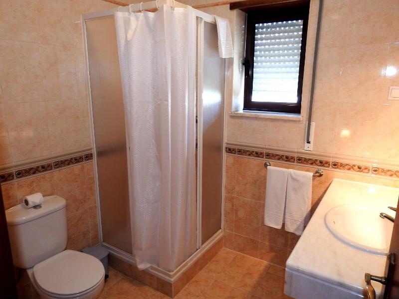Triple Room image 2