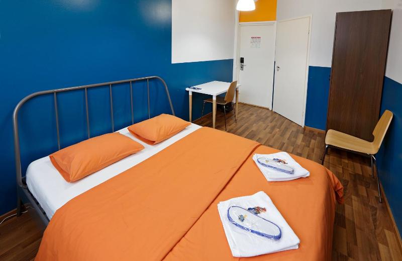 Double Room with Private Bathroom image 1
