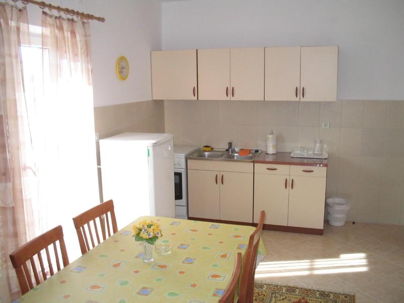 One-Bedroom Apartment with Terrace and Sea View image 2