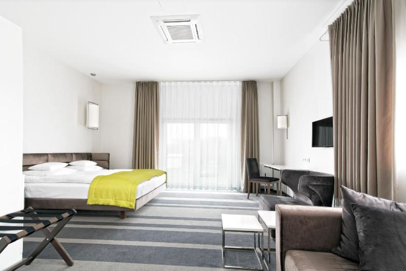 Family Double Room image 1