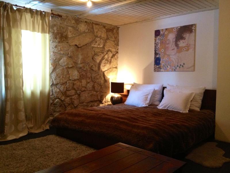 Double Room image 3