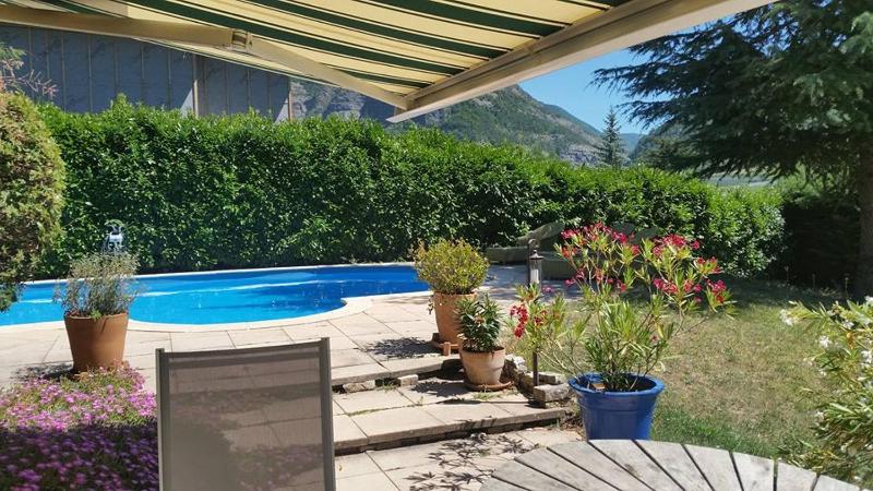 Au Paradis des Grillons Images