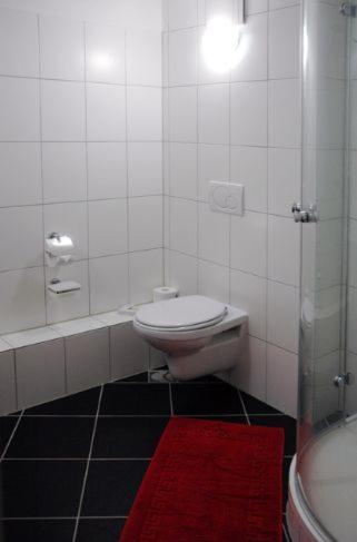 Apartment for 2-4 People image 3