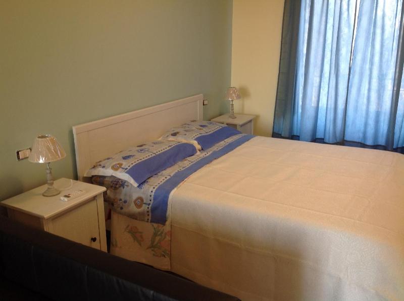 King Suite with Sea View image 3