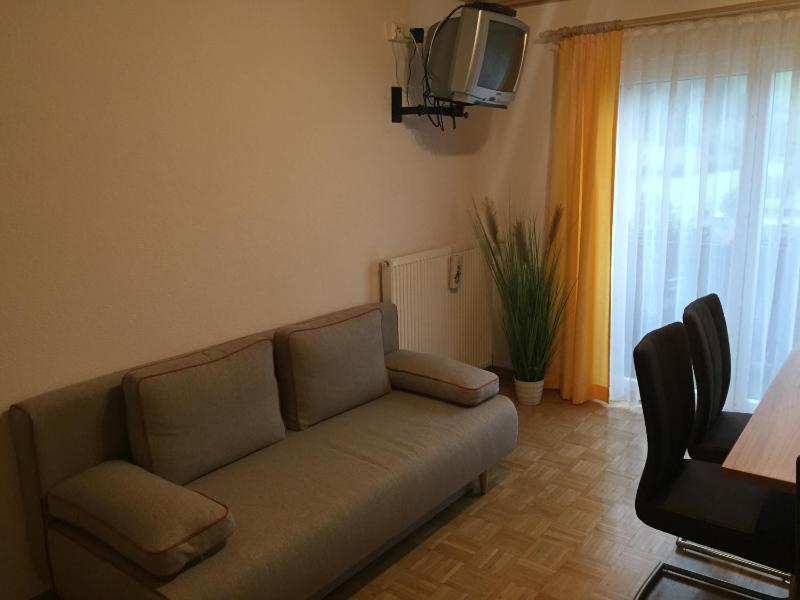 Apartment image 3
