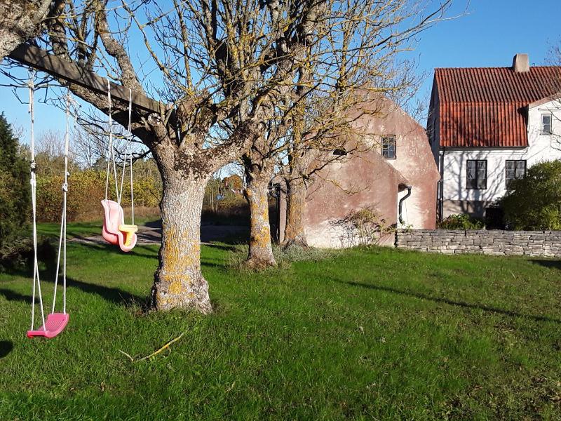 Three-Bedroom House image 3