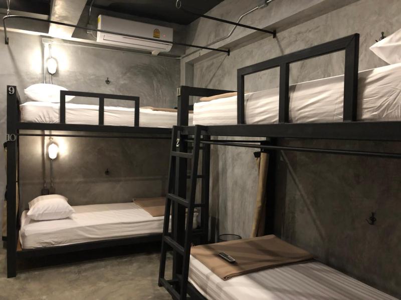 Blackjack Bar and Hostel - image 18