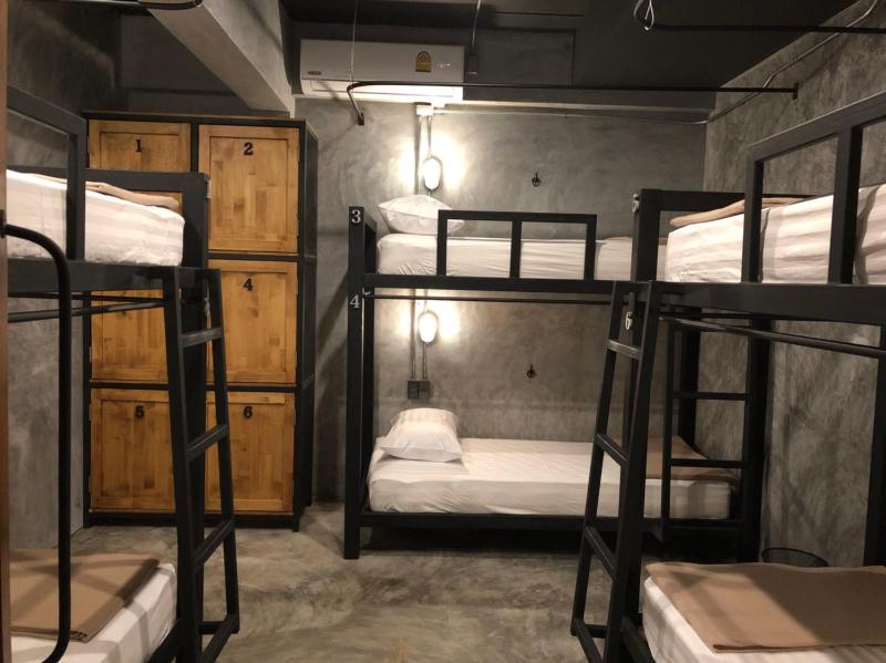 Blackjack Bar and Hostel - image 14
