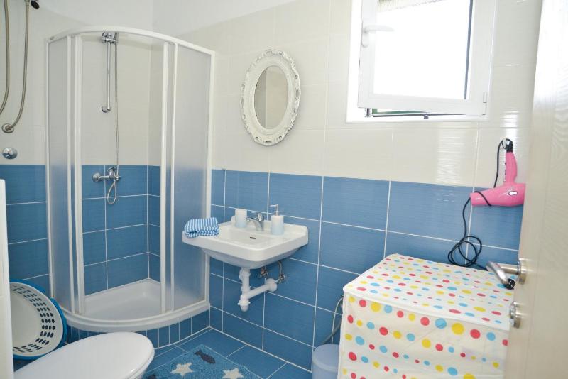 Three bedroom Apartment with Terrace and Sea View image 4