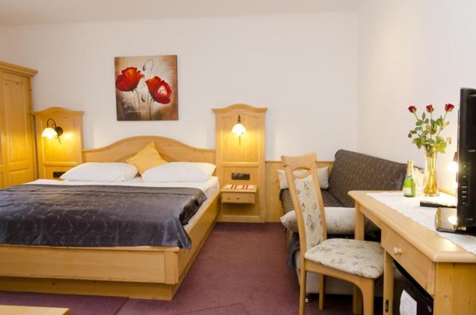 Triple Room image 1