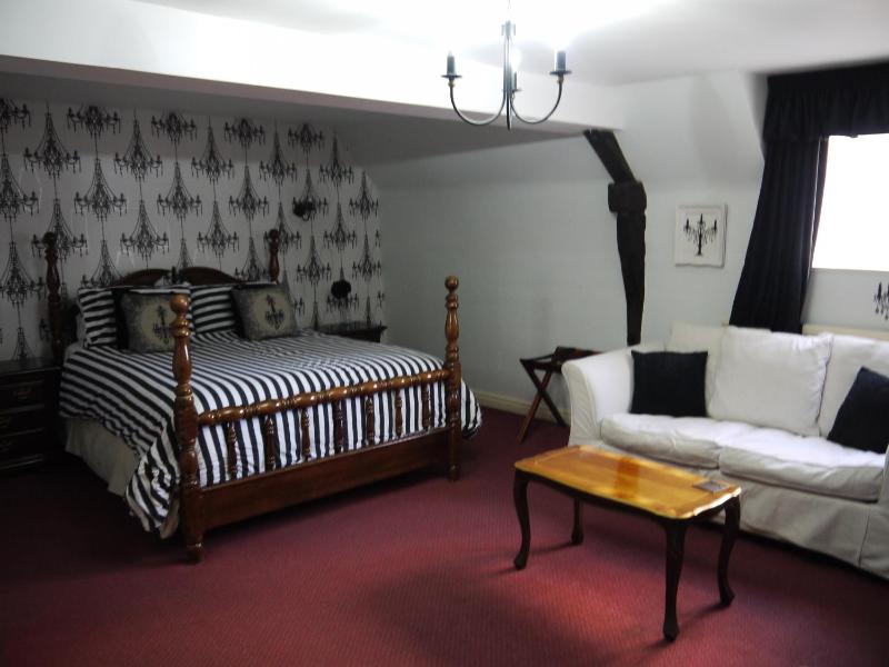 Executive Double Room with Spa Bath image 2