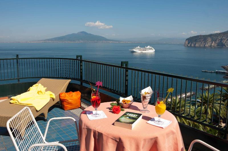 Hotel Continental - image 17