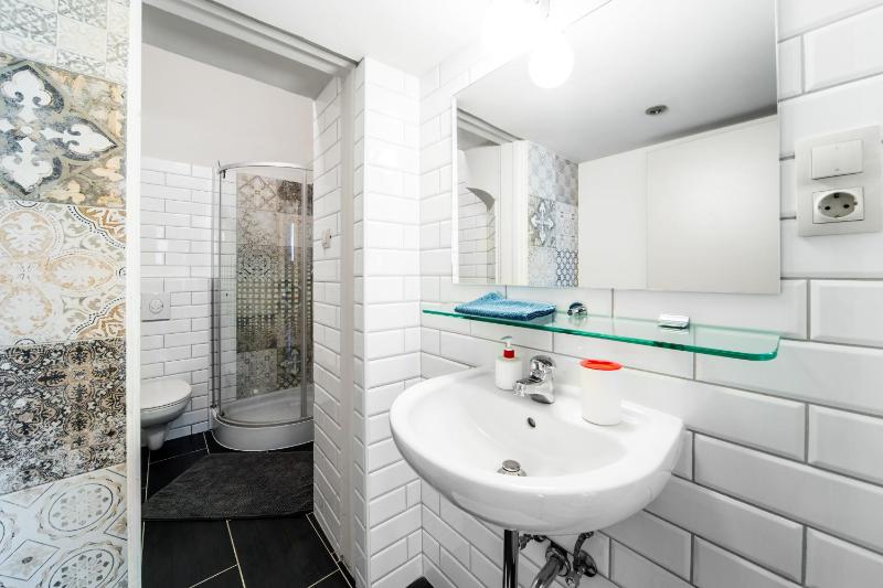 Elisabeth Apartments - image 2