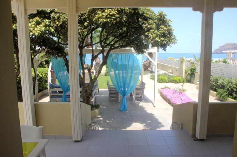 Superior One-Bedroom Apartment with Sea View image 3