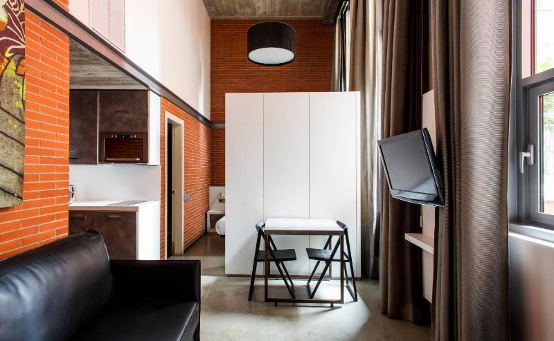 Standard Apartment (3 Adults) image 1
