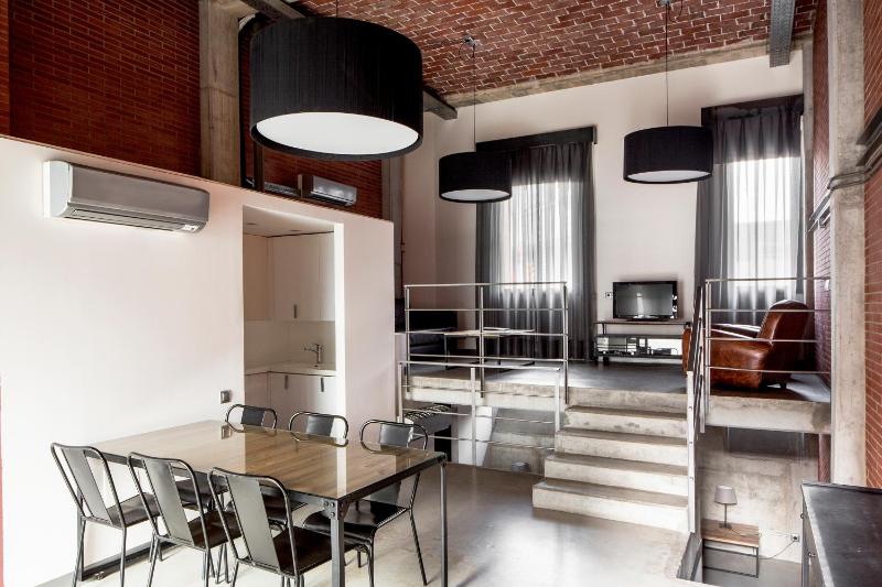 Barcelona Apartment Republica - image 1