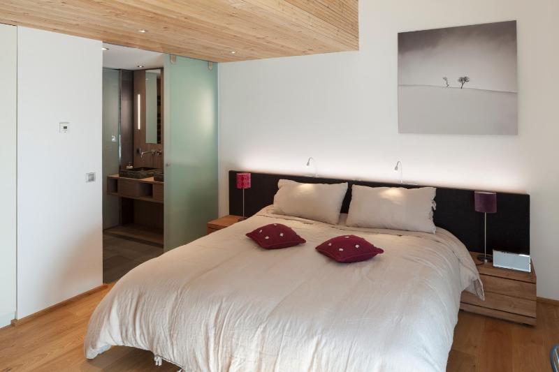 Superior Double Room image 4