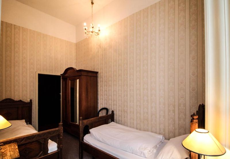 Hotel-Pension Funk am Kurfürstendamm - image 16