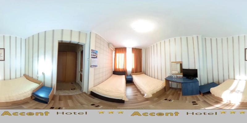 Classic Triple Room image 3