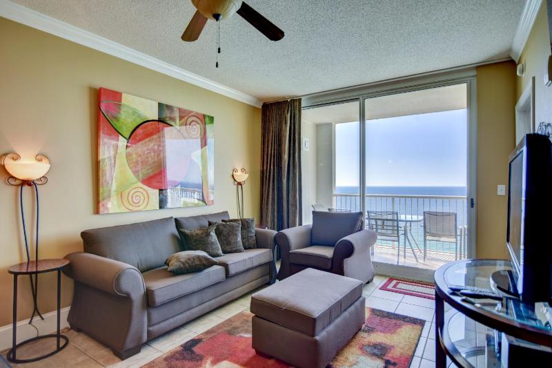 Two-Bedroom Condo with Bunk Beds - Oceanfront image 1