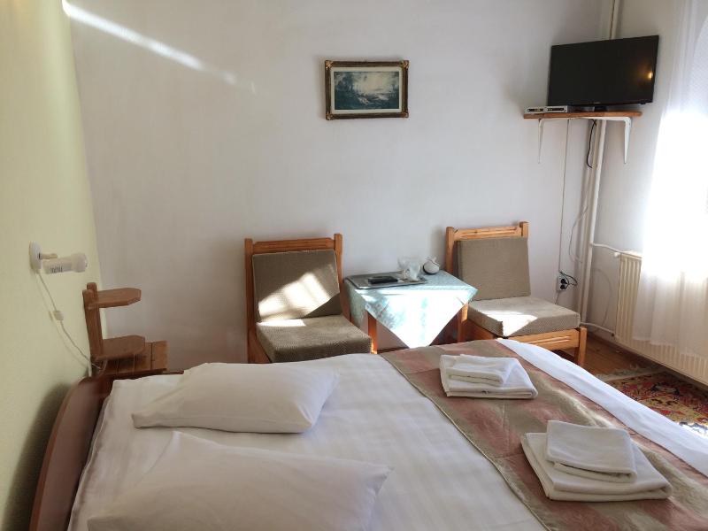 Triple Room image 3