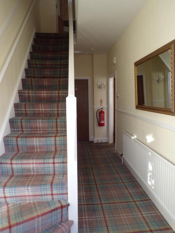 Stoneleigh Hotel - image 4