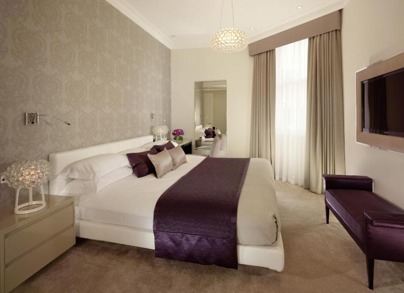 Jaguar Two Bedroom Suite image 3