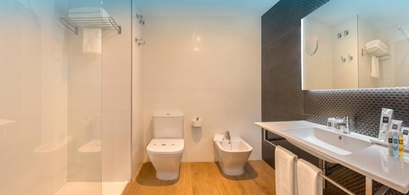 Hotel RH Royal - Adults Only - image 2