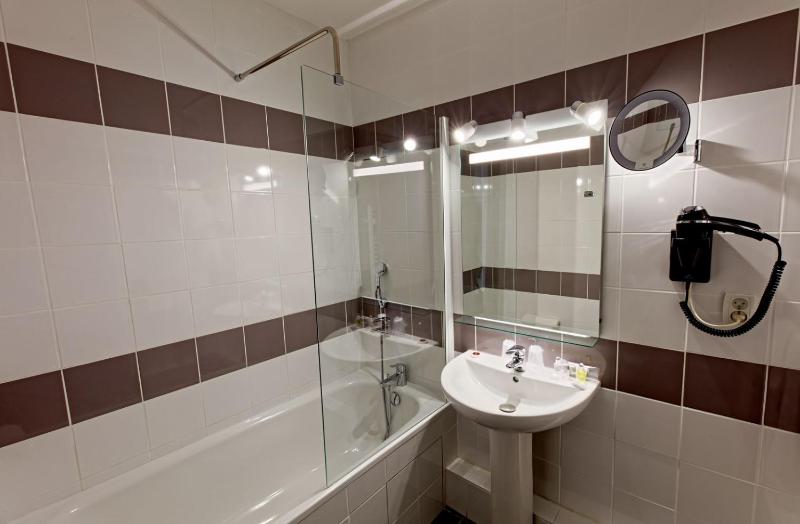 Standard Room 1 Double Bed image 1