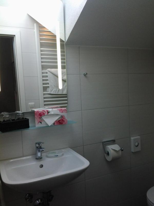 Small holiday flat image 1