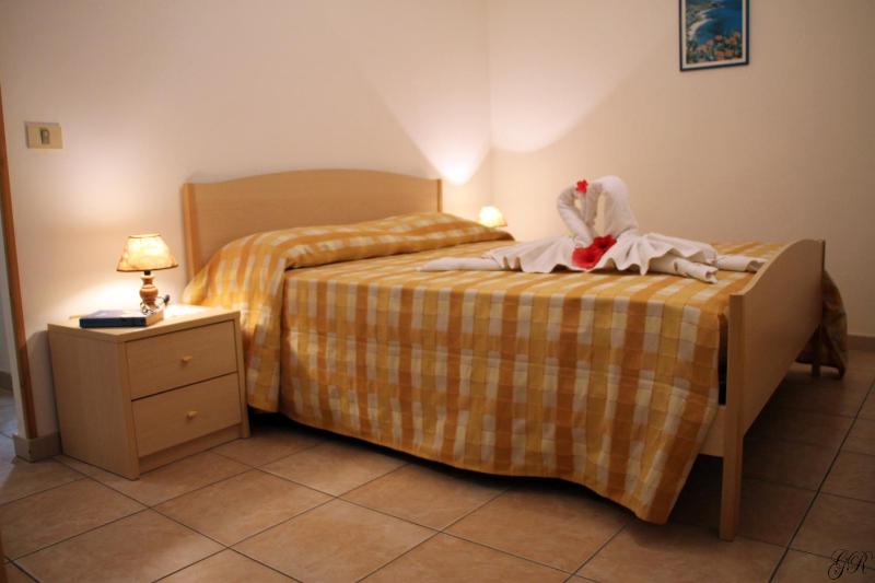 Standard Quadruple Room image 1