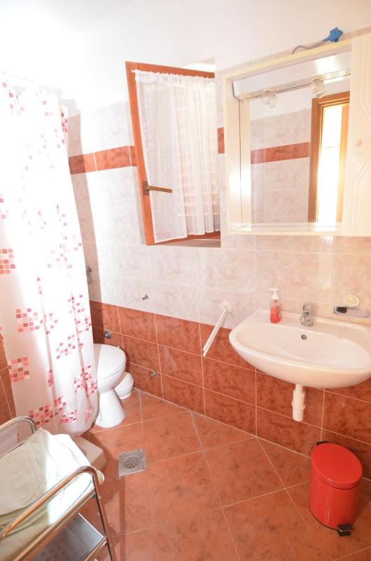 Single Room image 2