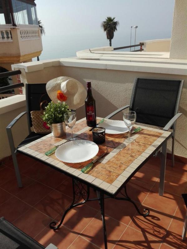 Apartment with Sea View image 2